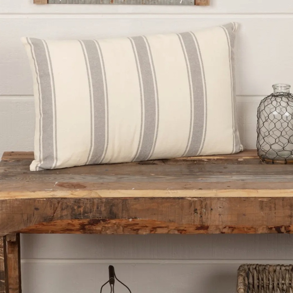 COPY - Farmhouse Accent Throw Pillow